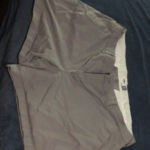 Old Navy shorts size 16